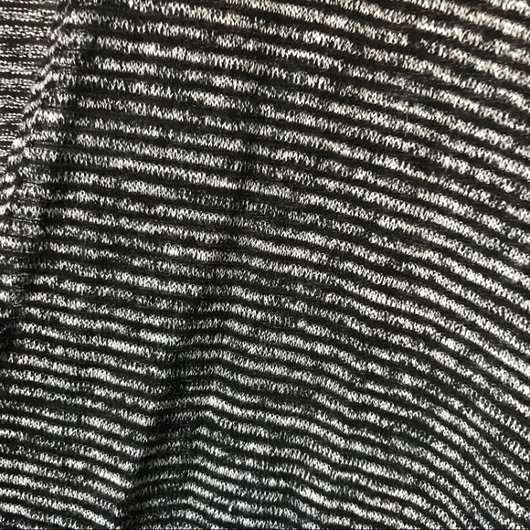 Lularoe Sarah Duster Cardigan Black Gray Stripes - Picture 2 of 3